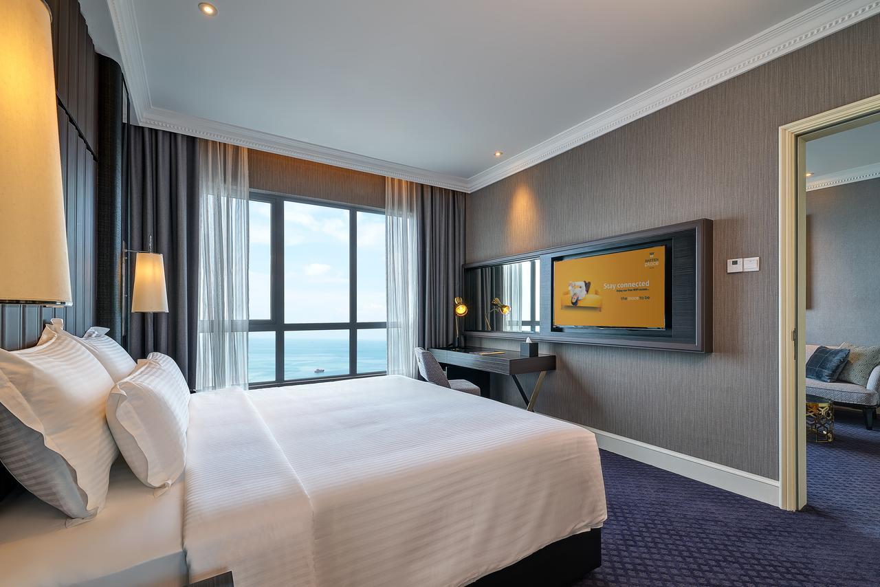 Hatten Place Melaka Esterno foto Deluxe Suite